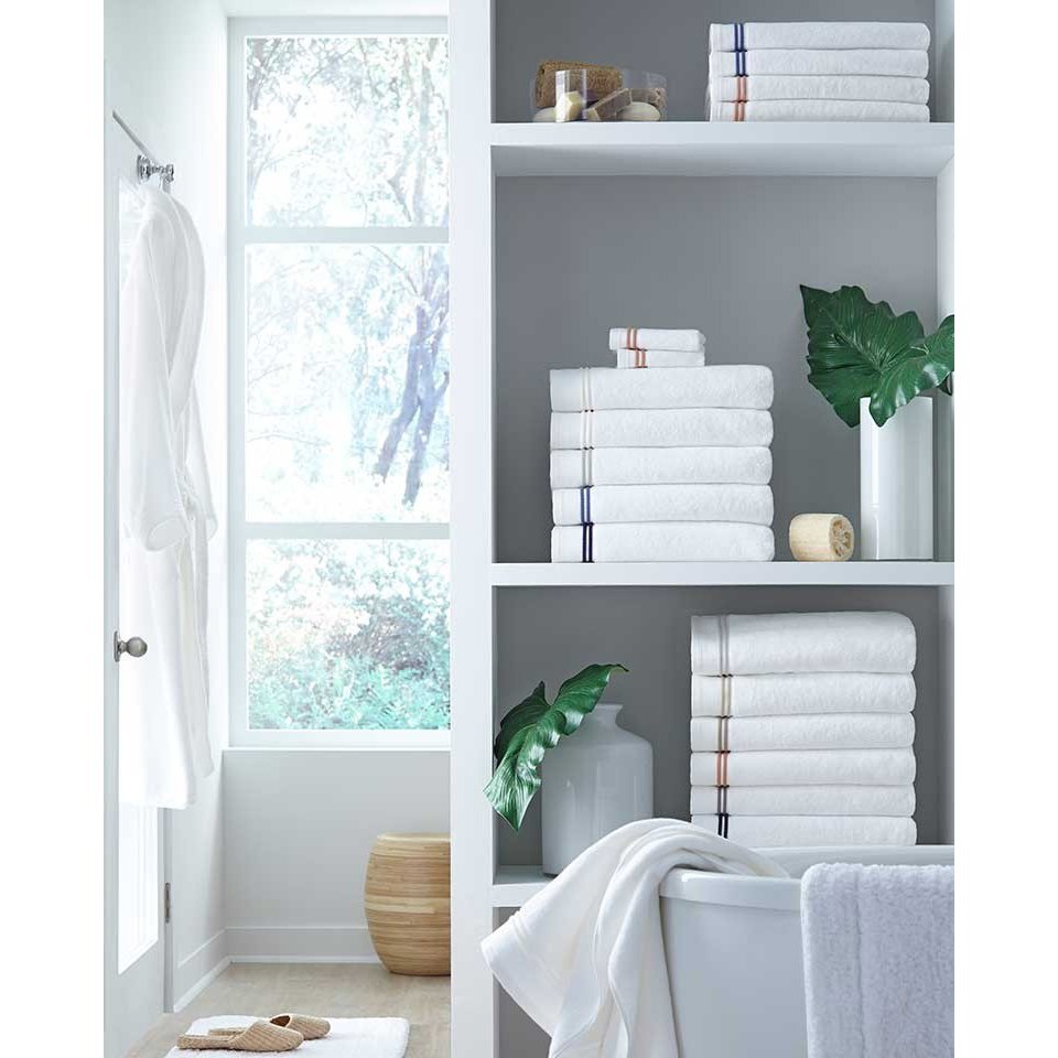 Sferra Aura Bath Sheet in White/almond, 40 in. W x 70 in. H