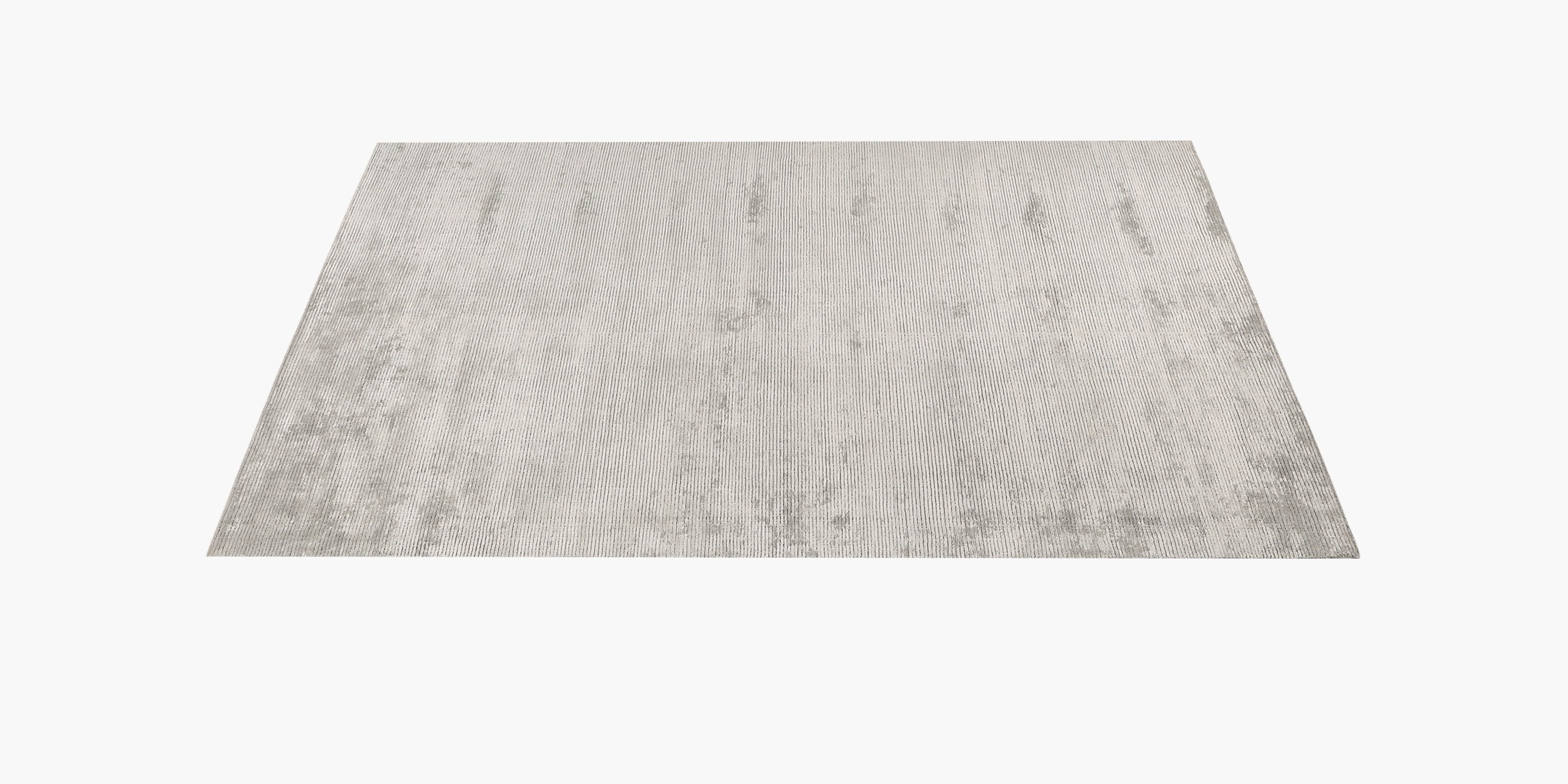 Silk Vila Rug – Linen (Linen / 2'10in x 10')