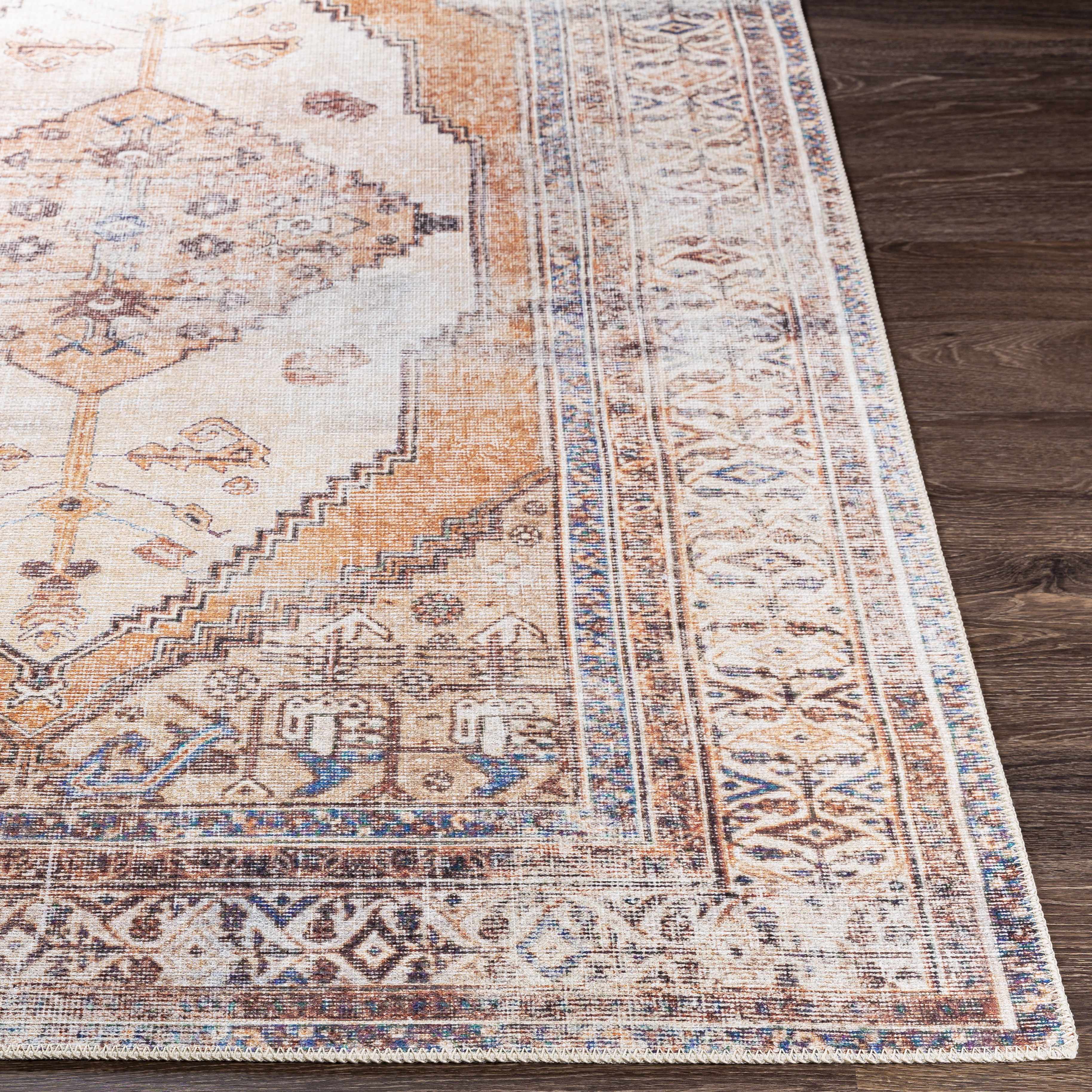 Arncliffe 2' x 2'11in Traditional Washable Area Rug - Hauteloom