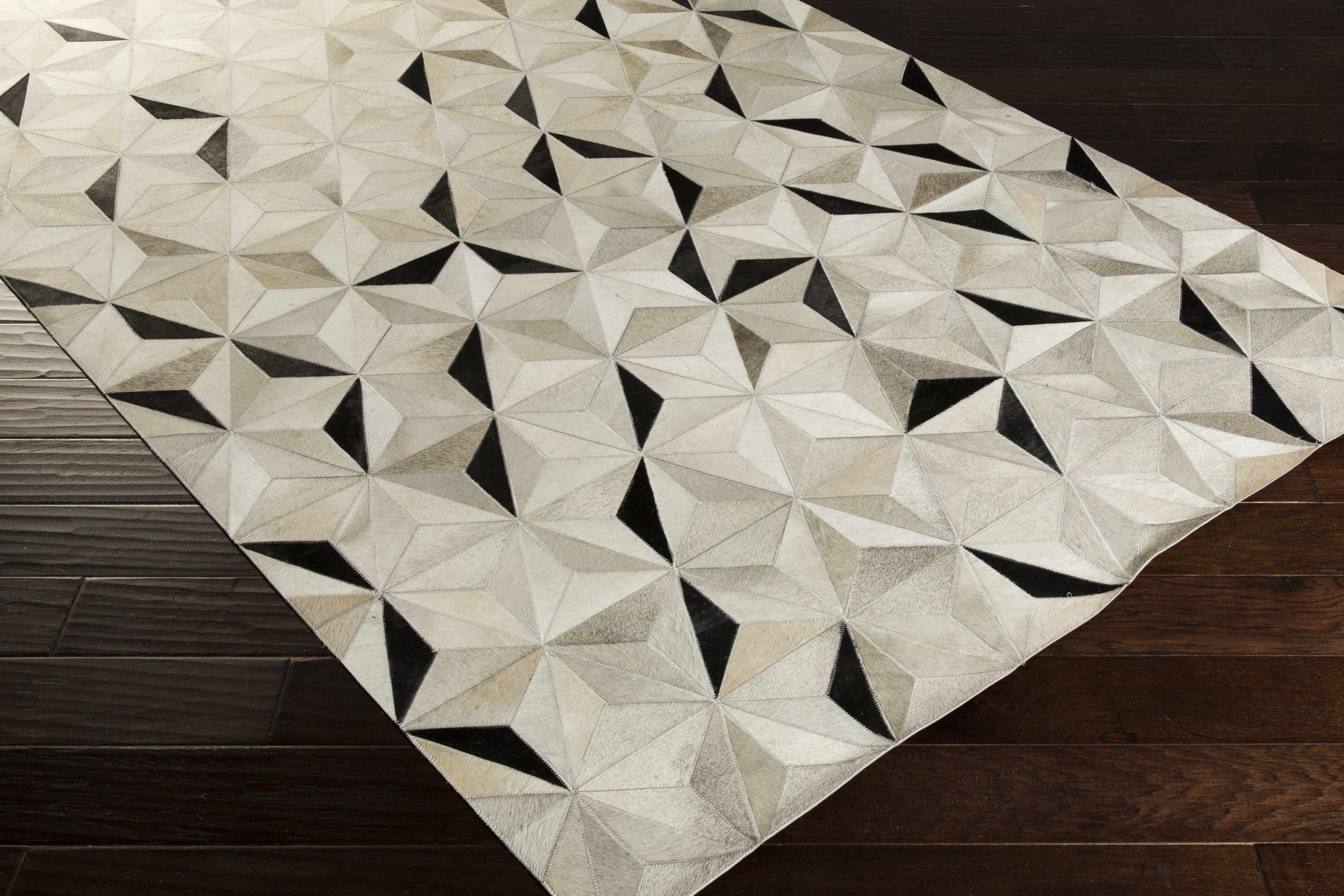Veyo 6' x 9' Hides and Leather Cowhide Leather Area Rug - Hauteloom