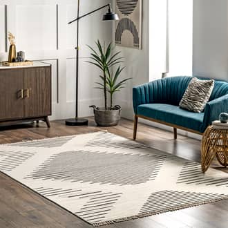 Ivory Psychedelia Indie Pinstripe Tasseled rug - Casuals Rectangle 9' x 12'