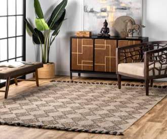 Beige Responsibly Handcrafted High-Low Harlequin with Tassels rug