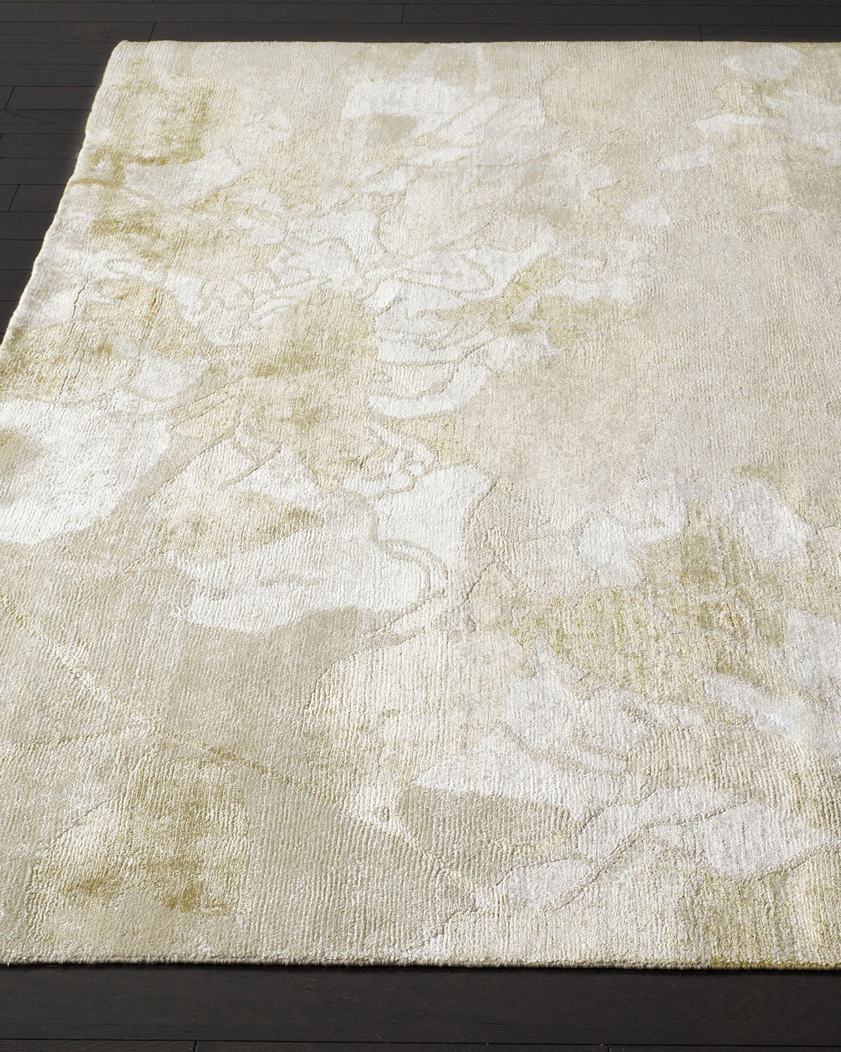 Petal Floral Wash Rug, 8' x 10'