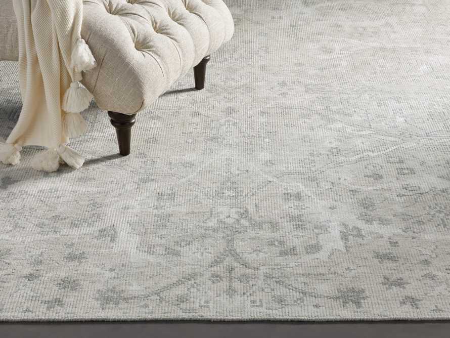 9' x 12' Faymont Handknotted Rug in Ivory