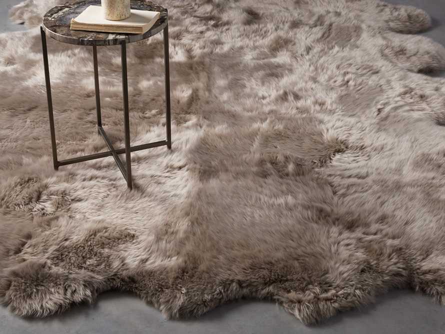 Sheepskin Wool 8' x 6' Rug in Vole