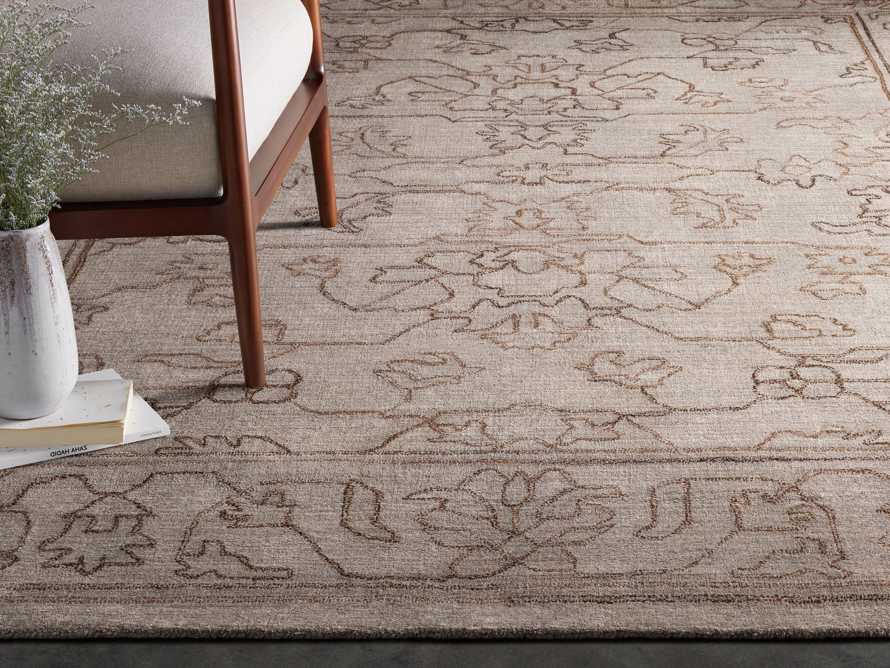 Jaden 4' X 6' Hand Knotted Rug in Light Grey