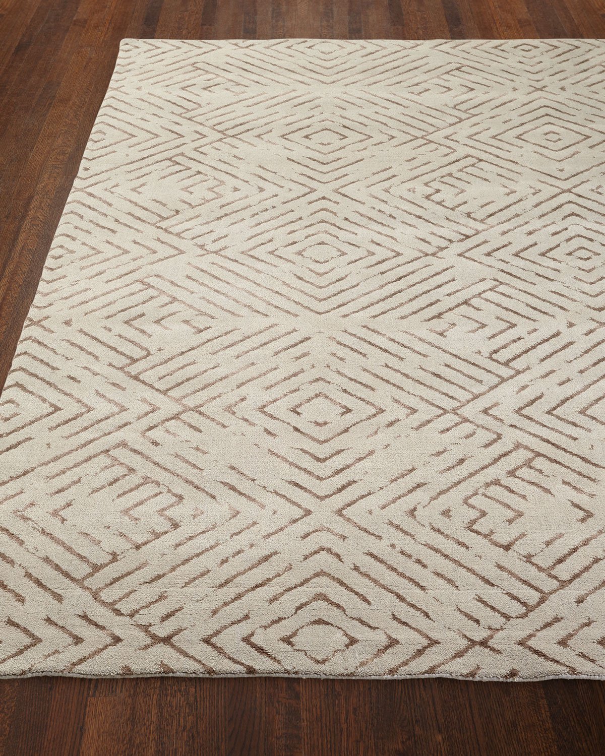 Understated Luxe Rug, 5' x 7'