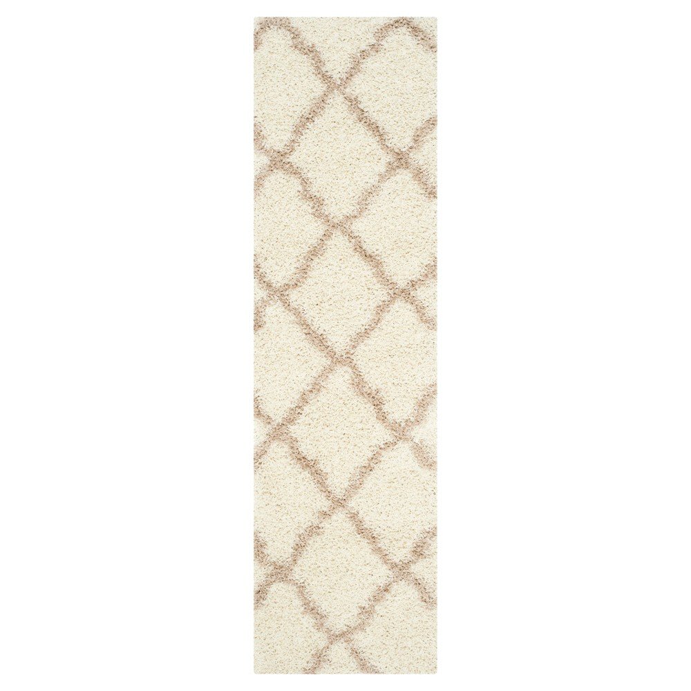 Runner Ivory/Beige Geometric Shag/Flokati Loomed