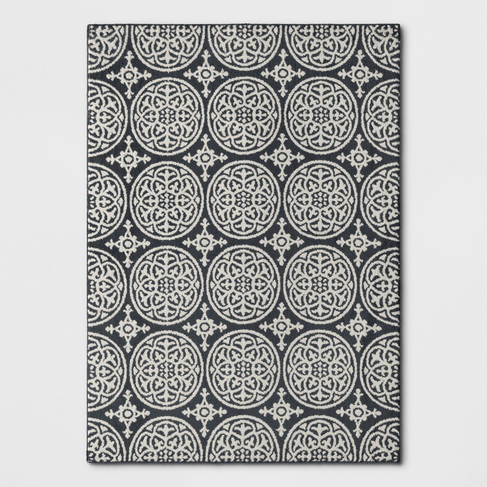 5'x7' Medallion Washable Tufted And Hooked Area Rug Gray - Threshold™